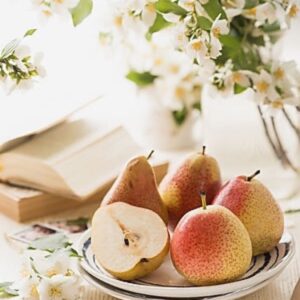 English Pear & Freesia