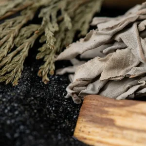 Volcanic Sand and Sage (CandleScience, США)