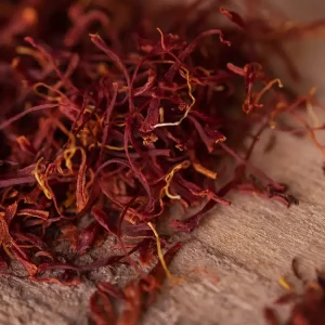 Saffron Cedarwood (Candle Science, США)